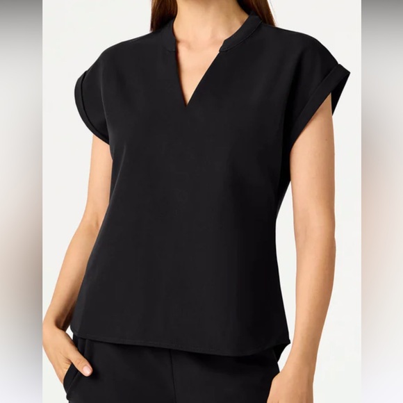 Jaanuu V-Neck Scrub Top with Cap Sleeves - Picture 5 of 8